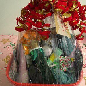 Spa Serenity-Deluxe Spa Night 22-Piece Holiday Gift Basket, Christmas Self-Care